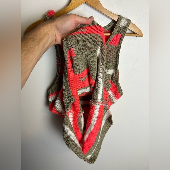 Gray Saks fifth Avenue M Crochet Top Blouse Beach Multicolor resort Vacation - Picture 4 of 10